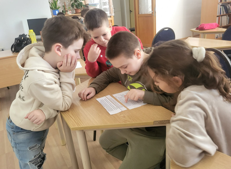 Foglalkozások az iskolai könyvtárban